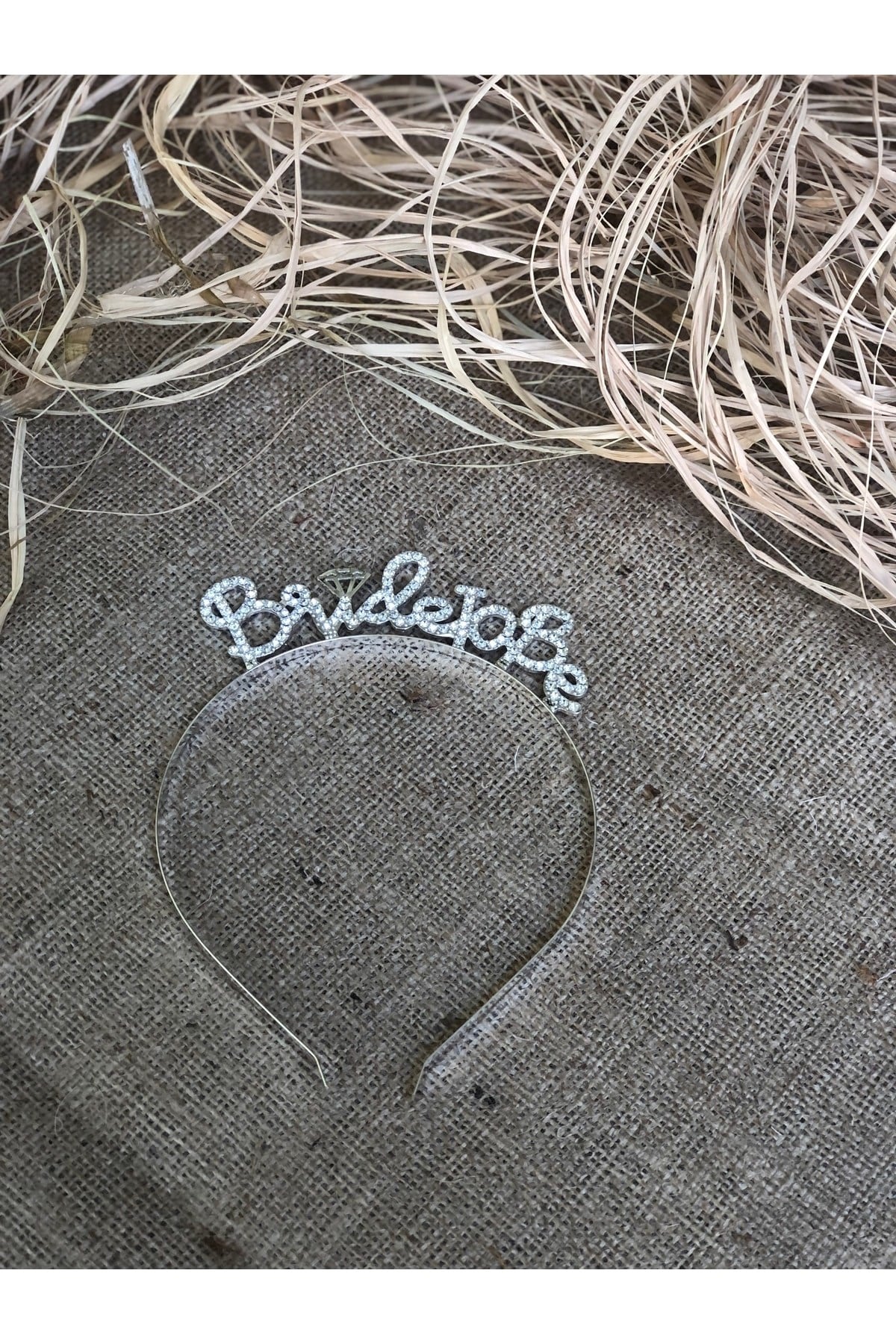 Bride To Be Yazılı Taşlı Taç Parıldayan Taş Yapısı Gümüş Gri Renkli Bekarlığa Veda Partisi