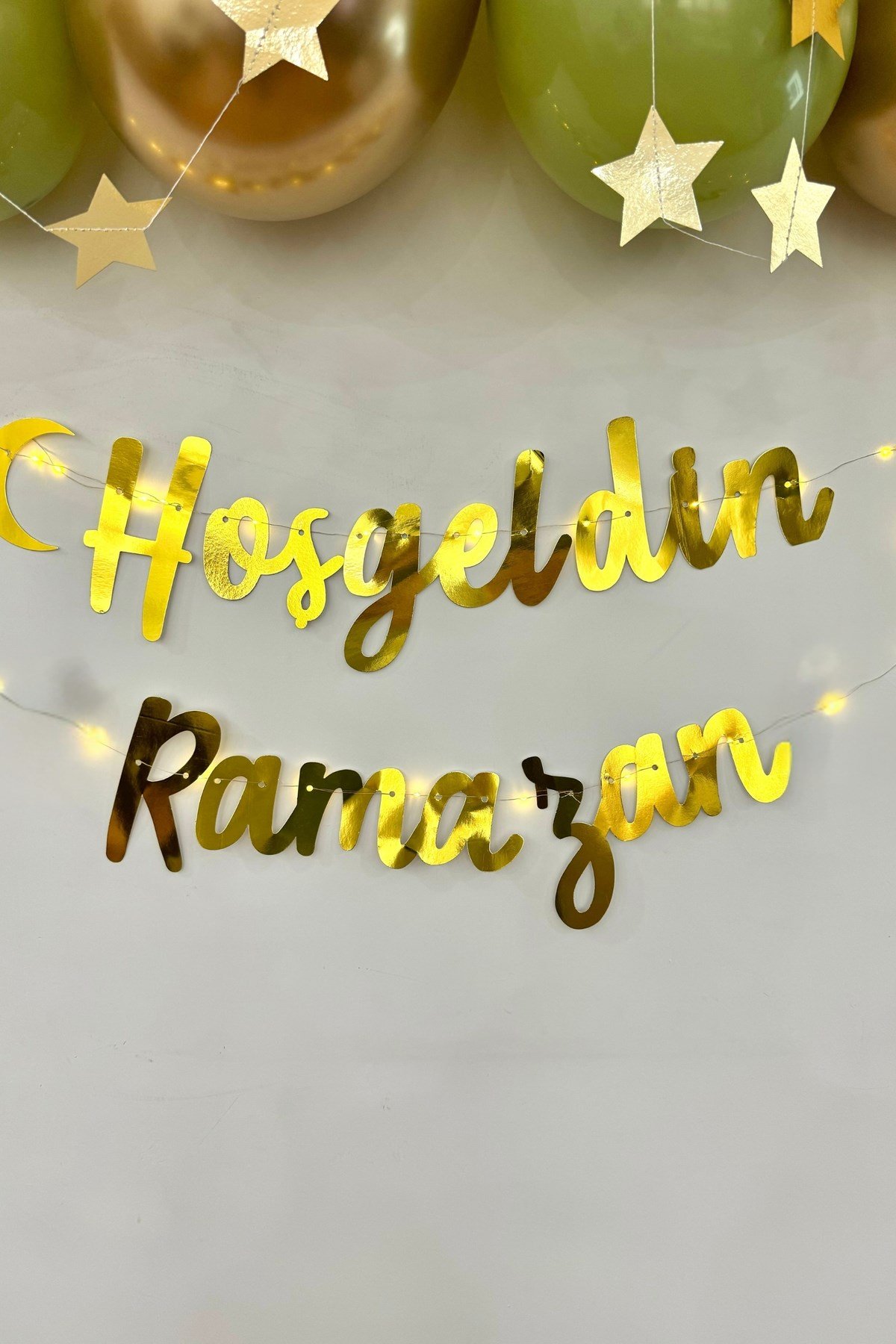 Hoşgeldin Ramazan Yazılı 17 Parça Süsleme Seti 11 Ayın Sultanı Bayramı Led Işıklı Yazı Balon Zincir