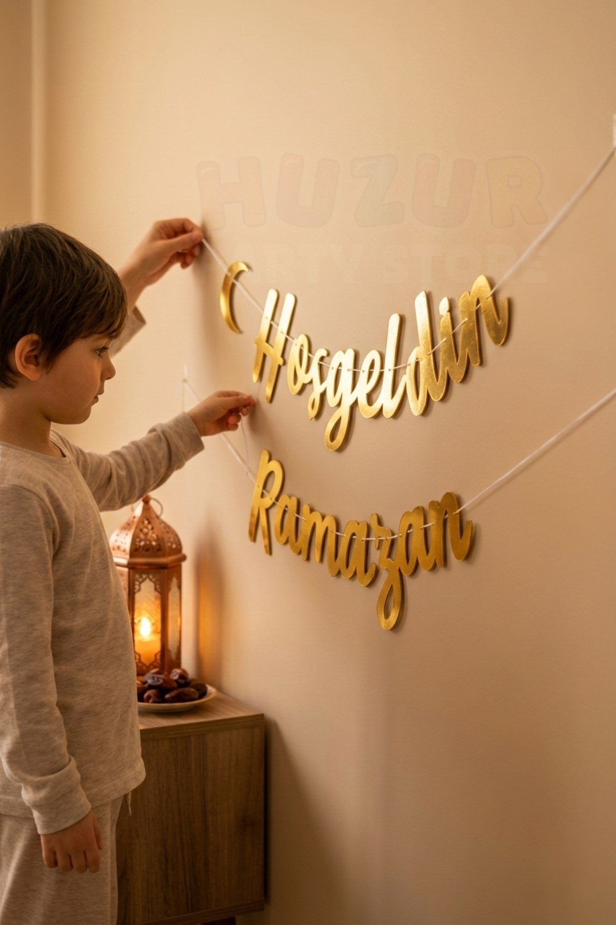 Hoşgeldin Ramazan Yazılı Kaligrafi Banner Gold Renkli 200x30 Cm Ramazan Bayramı Altın Renginde Süs