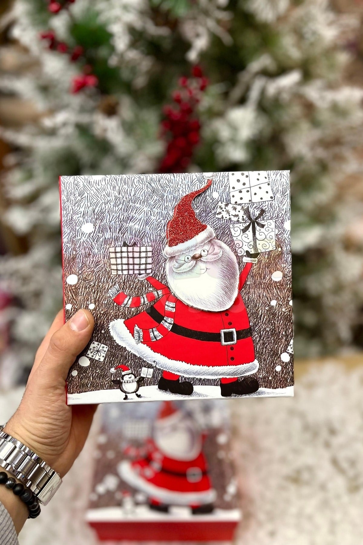 Lüks Yılbaşı Hediyelik Hediye Kutusu 3 Lü Set Kabartmalı Noel Baba Baskılı Yeni Yıl Kış Temalı