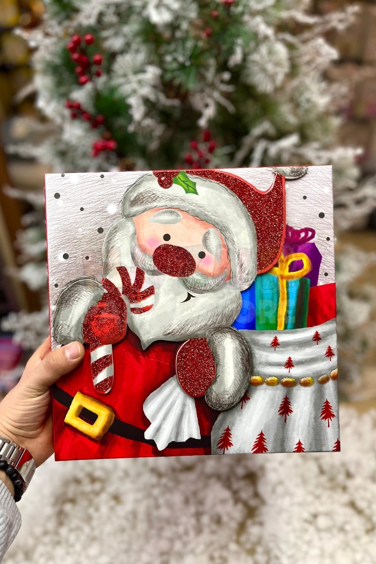 Lüks Yılbaşı Hediyelik Hediye Kutusu 3 Lü Set Kabartmalı Noel Baba Baskılı Yeni Yıl Kış Temalı