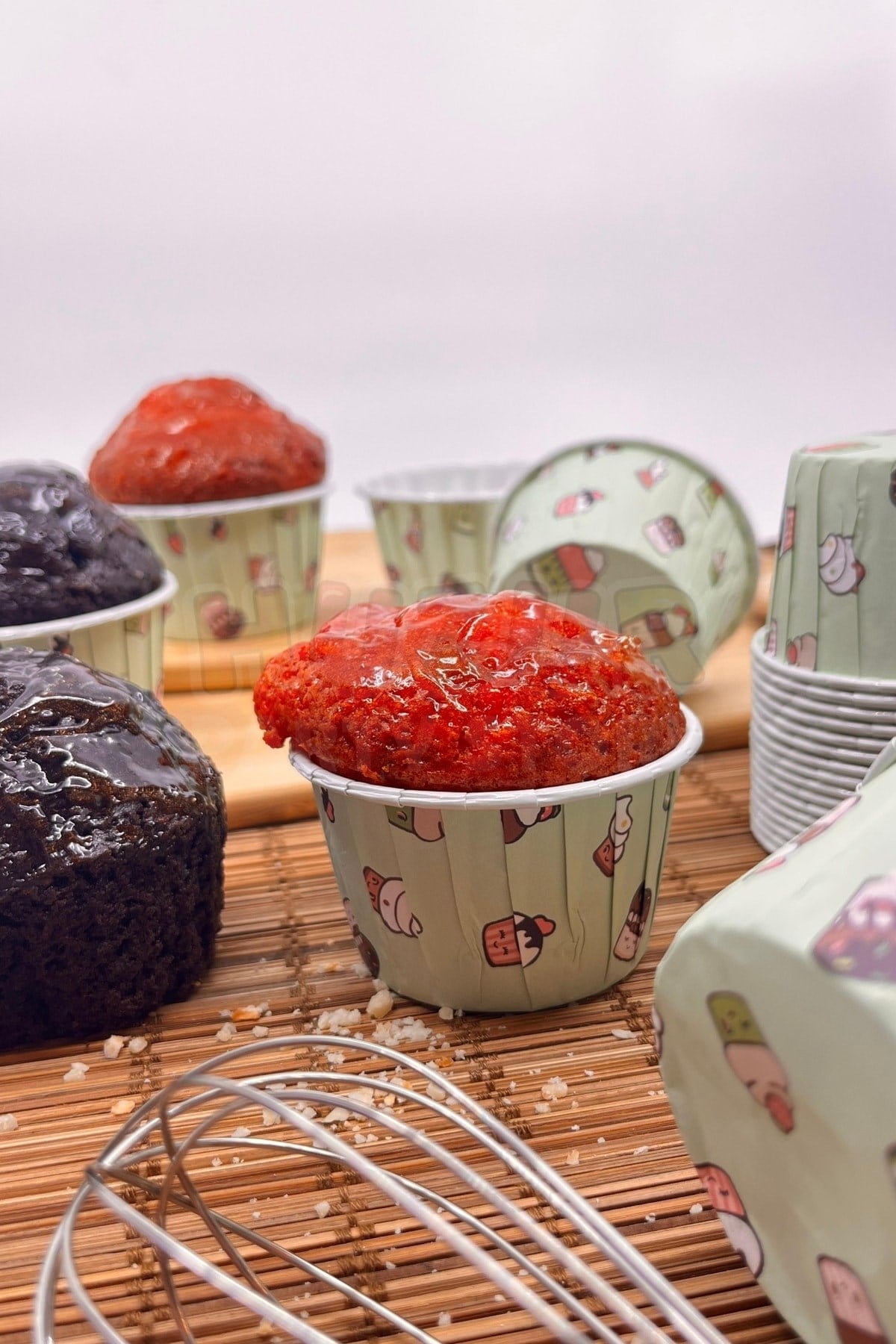 Mint Yeşili Desenli 50li Kek Kalıbı Kek Dondurma Baskılı Fırında Dağılmayan 6.5x4 Cm Muffin Cupcake