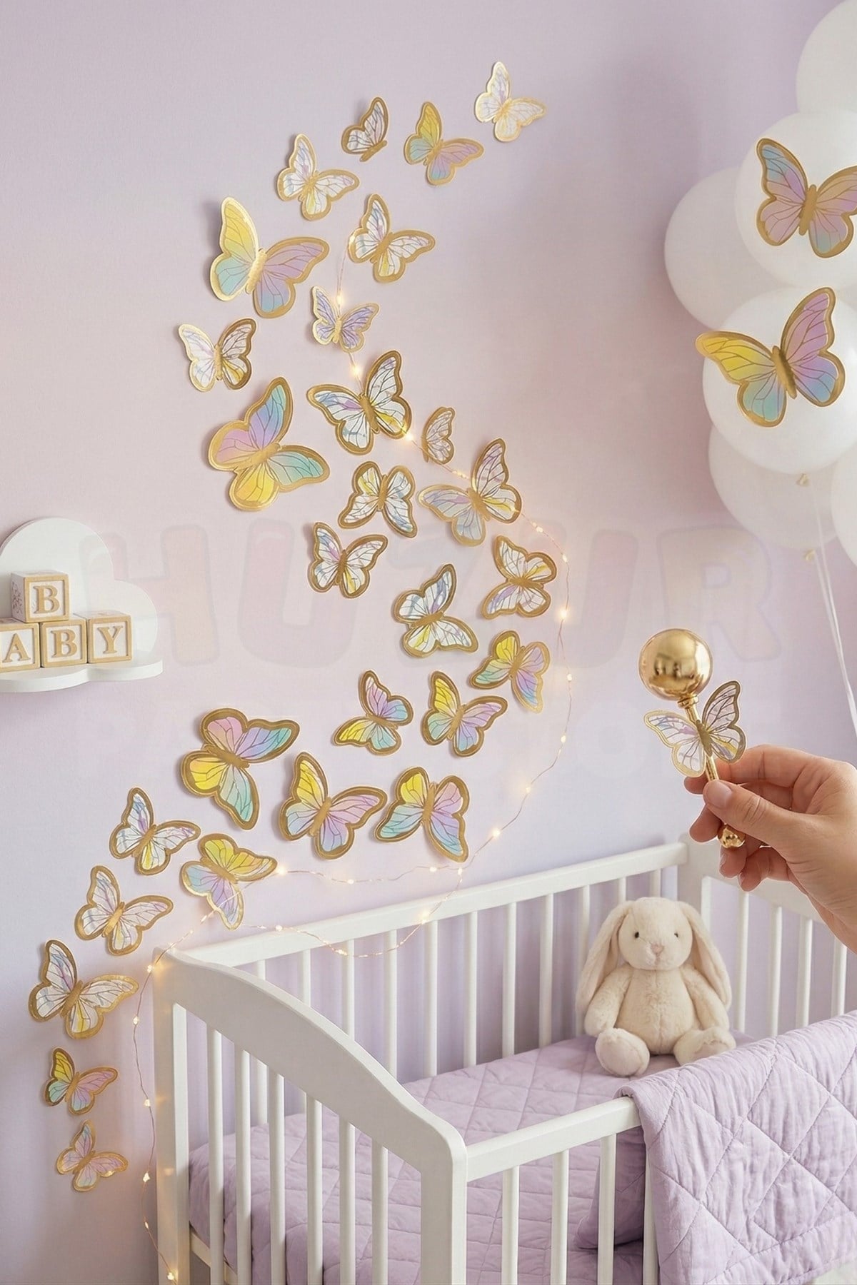 Pasta ve Balon Zinciri Süsü Makaron Renkli Kelebek 63 Parça 4-6 Cm Gold Yaldızlı Sert Karton Parti