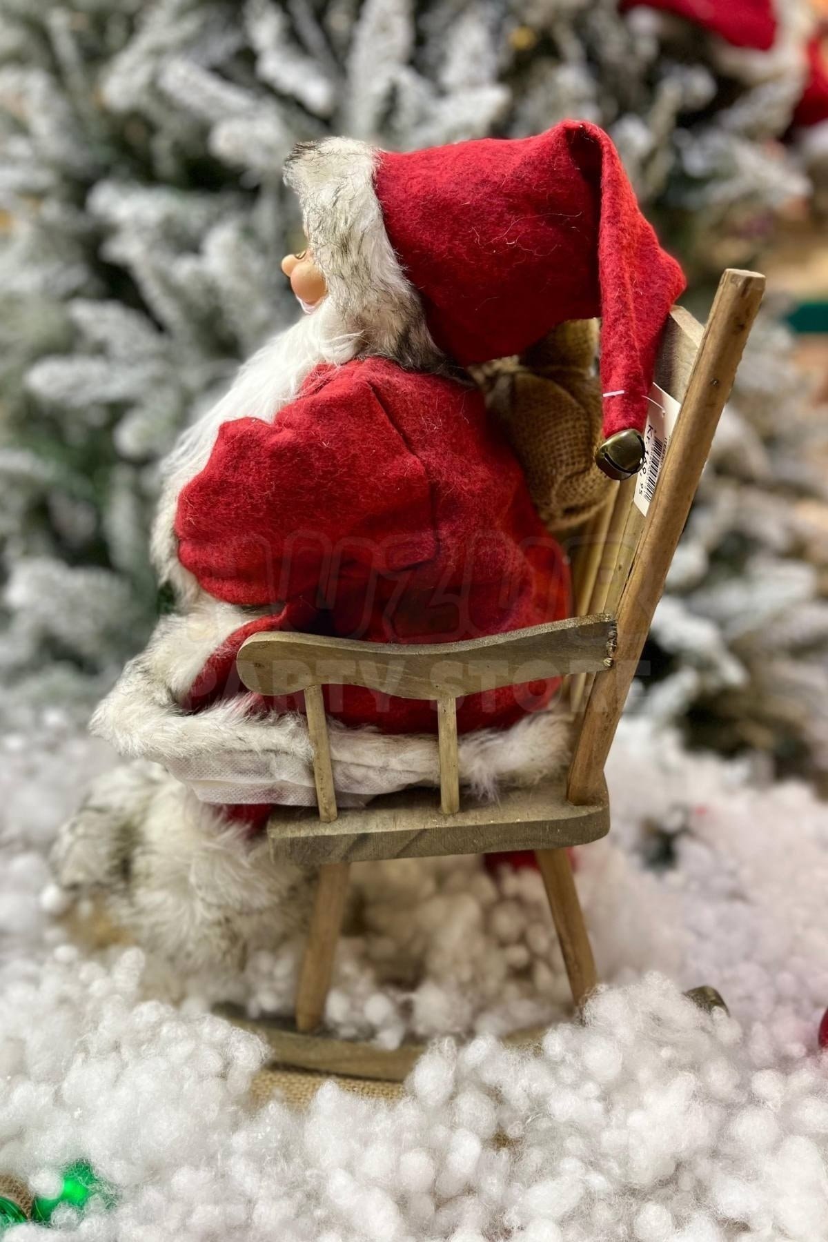 Sallanan Sandalyeli Noel Baba 45x32 Cm Kırmızı Kürklü Gaz Lambası Detaylı Yeni Yıl Yılbaşı Dekoru