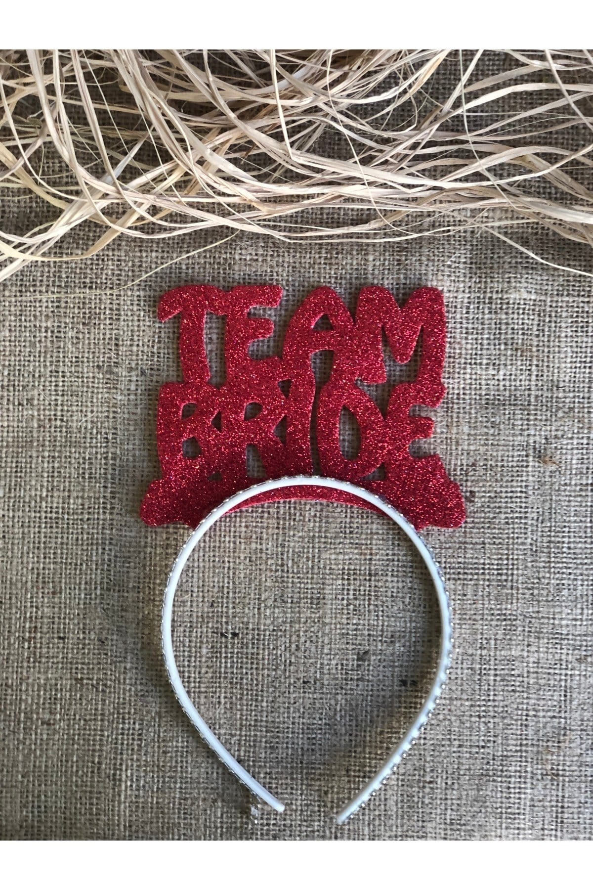 Team Bride Temalı Simli Eva Taç Kırmızı Renk Esnek Yapılı Bekarlığa Veda Partisi Konsepti Tacı