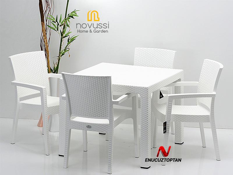 Novussi® Classi 90 Camsız Rattan Masa ve 4 Adet Paris Koltuk Seti | ID1309