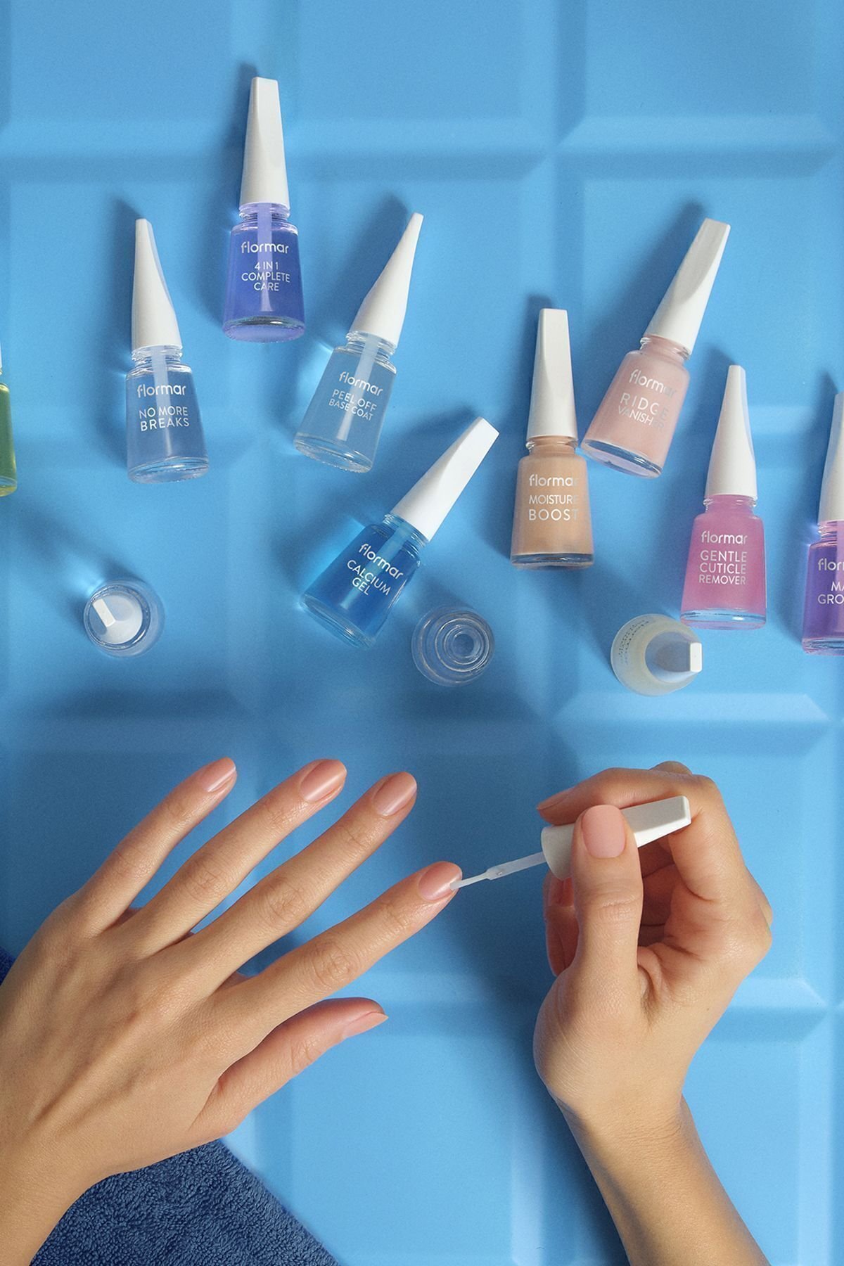 Flormar Kütikül Yumuşatıcı Ve Temizleyici Tırnak Bakım Jeli - Gentle Cuticle Remover - 000 - 8690604560530