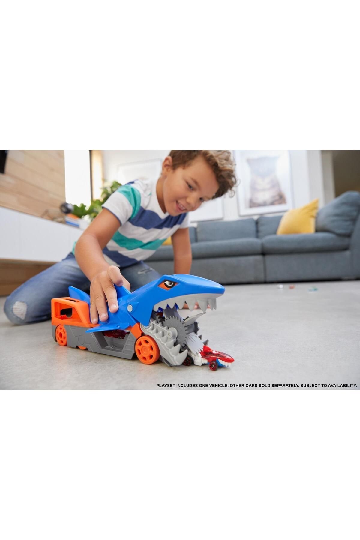 Hot wheels Köpek Balığı Taşıyıcı Gvg36