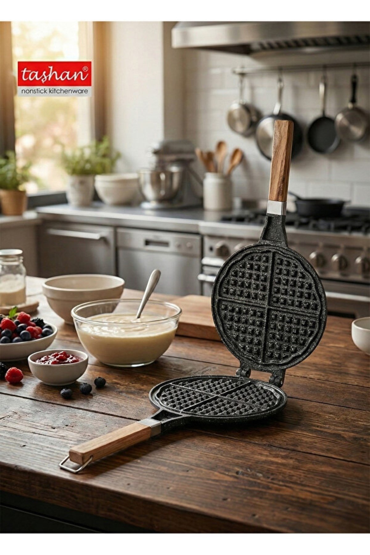 TAŞHAN Döküm Waffle Tavası Ahşap Kulp Siyah