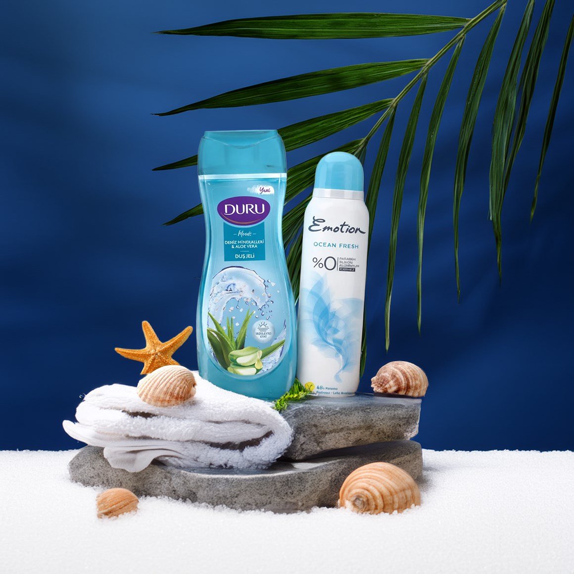 Duru Duş Jeli Moods Deniz Minerali & Aloe Vera 450 ML & Emotion Deodorant Ocean Fresh 200 ml 