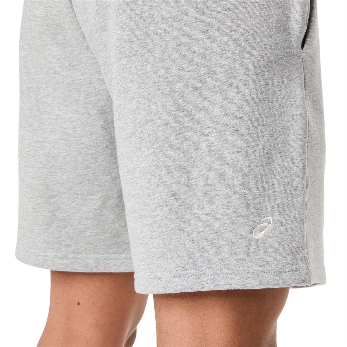 ASICS LOGO FLEECE 7IN SHORT
