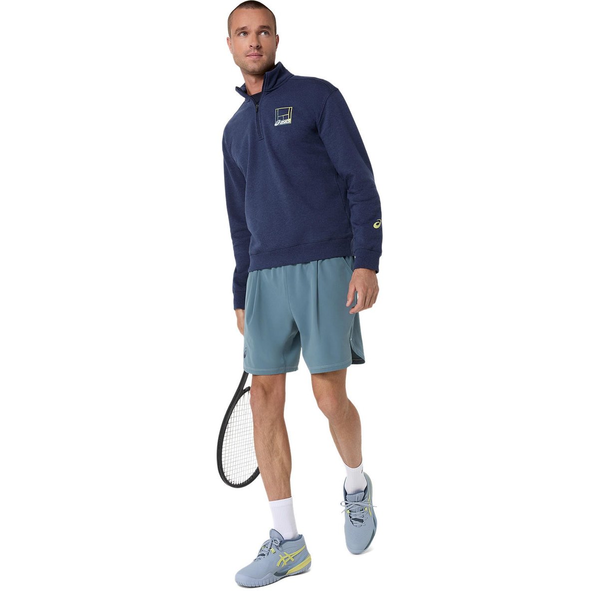 COURT CORE GRAPHIC HALF ZIP SWEATSHIRT