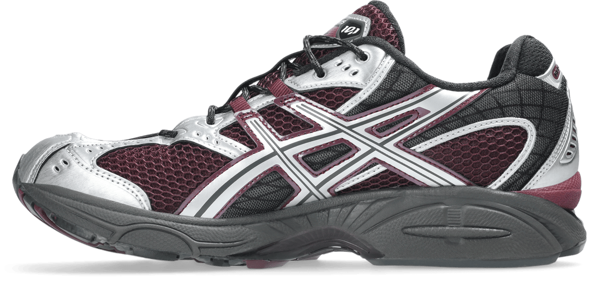 gel-nimbus-10-2-35b3.png