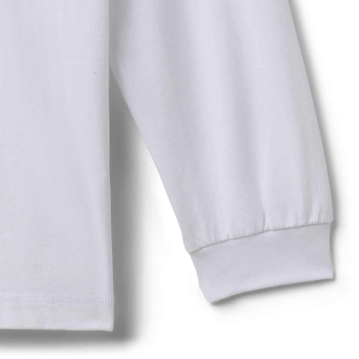 GRAPHIC LONG SLEEVE TEE