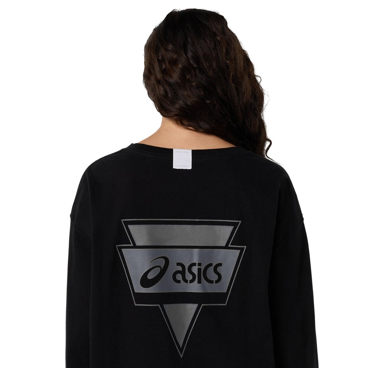 GRAPHIC LONG SLEEVE TEE