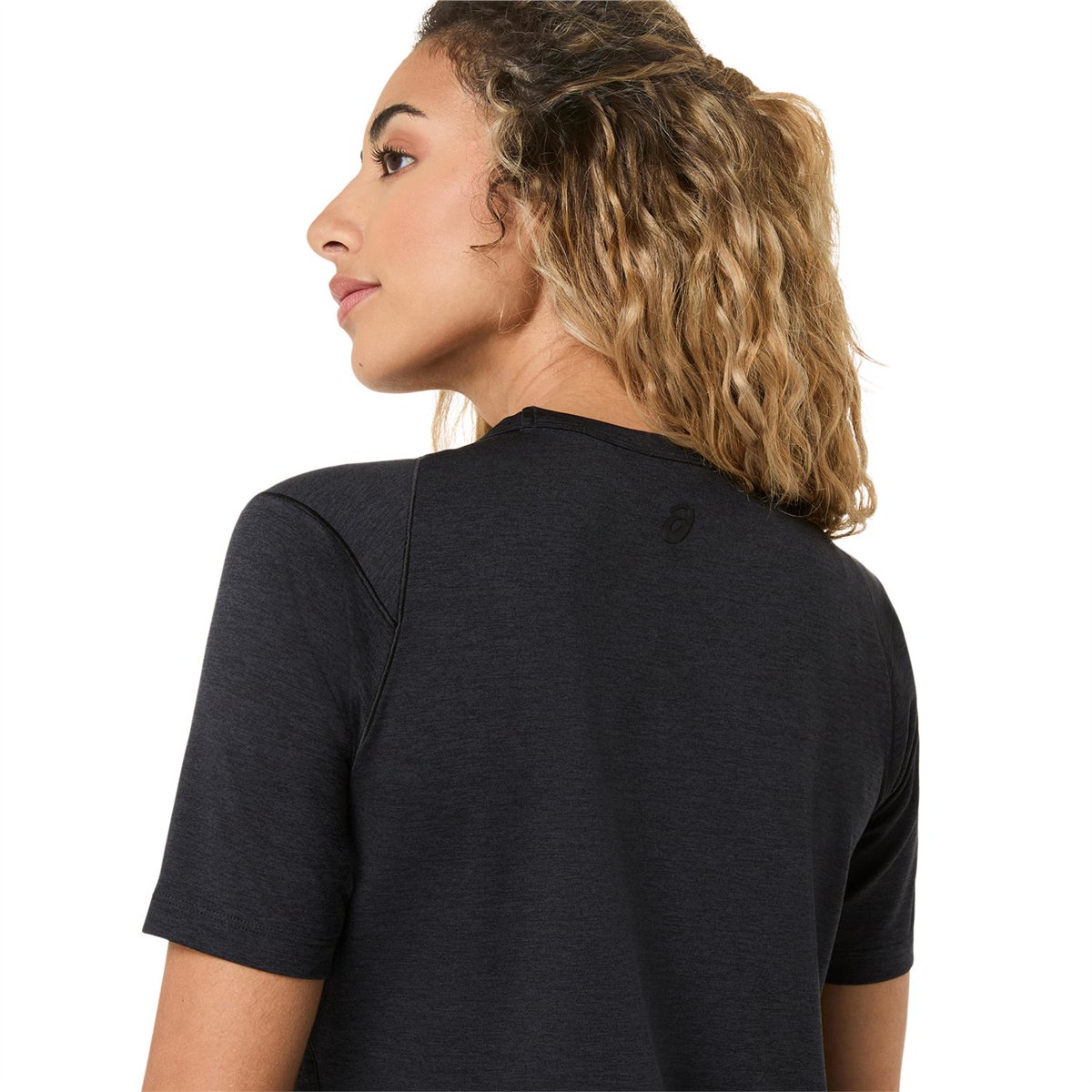 REFINED TEXTURE SHORT SLEEVE TOP