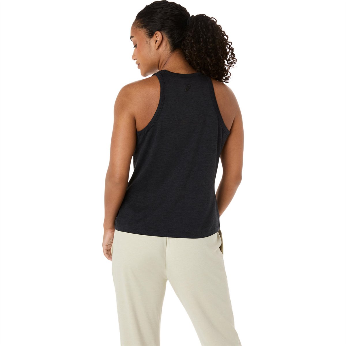 REFINED TEXTURE SLEEVELESS TOP