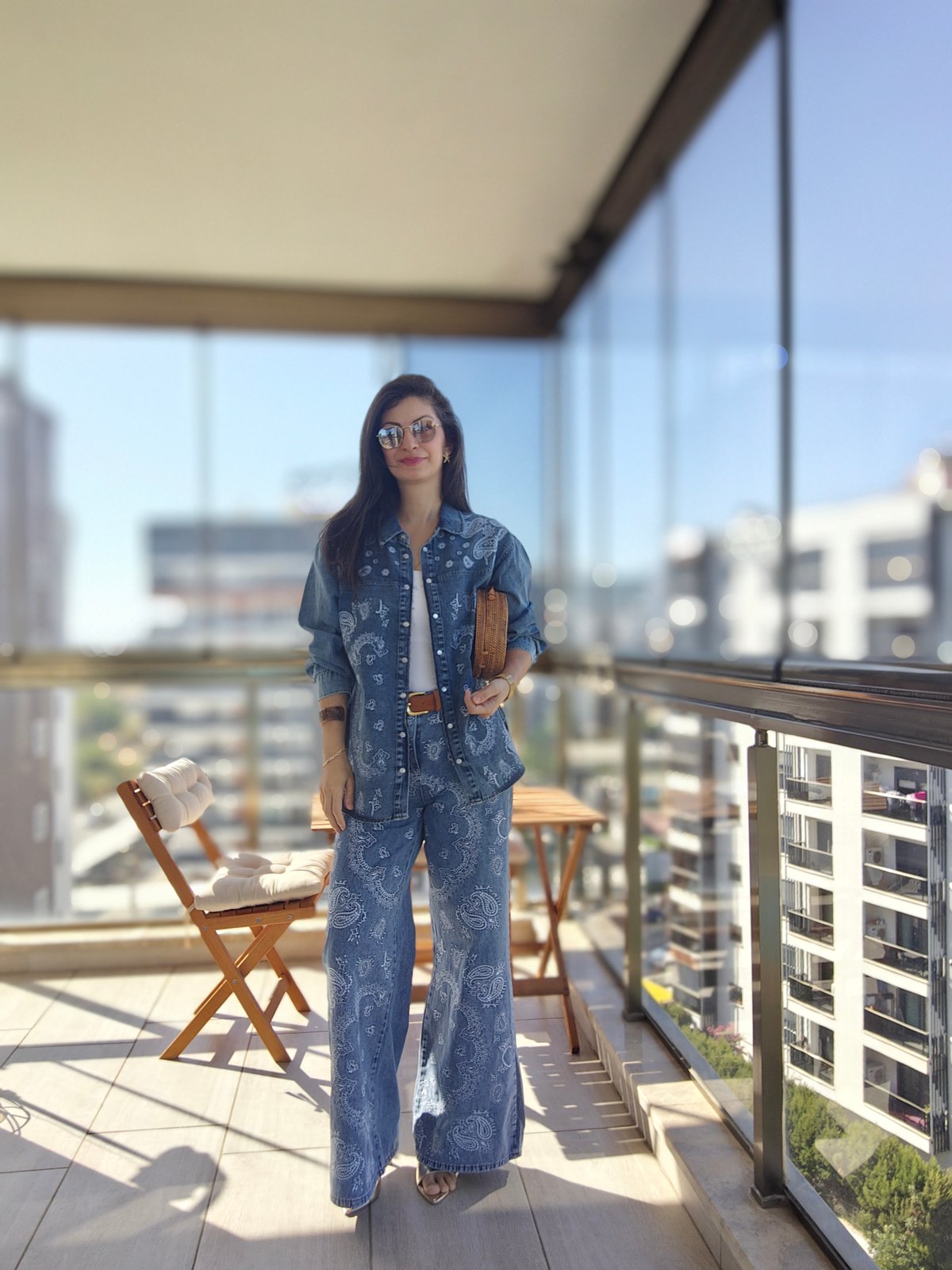 Marka Model Nakışlı Jean Takım