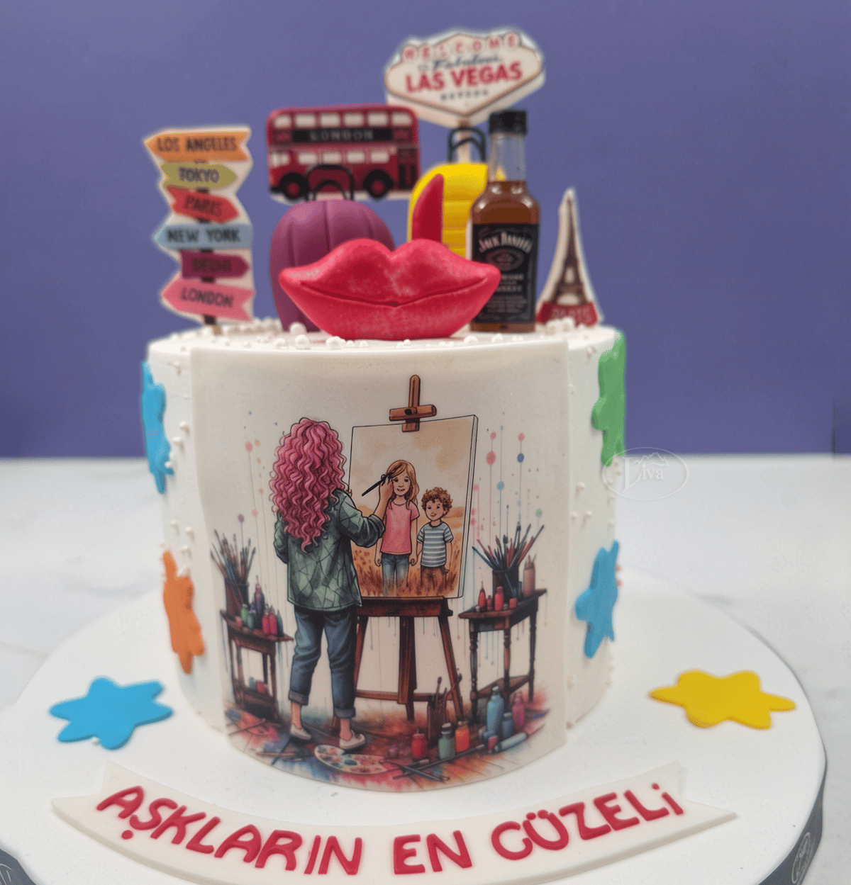 Dünya Turu ve Ressam Tutkusu Özel Pasta