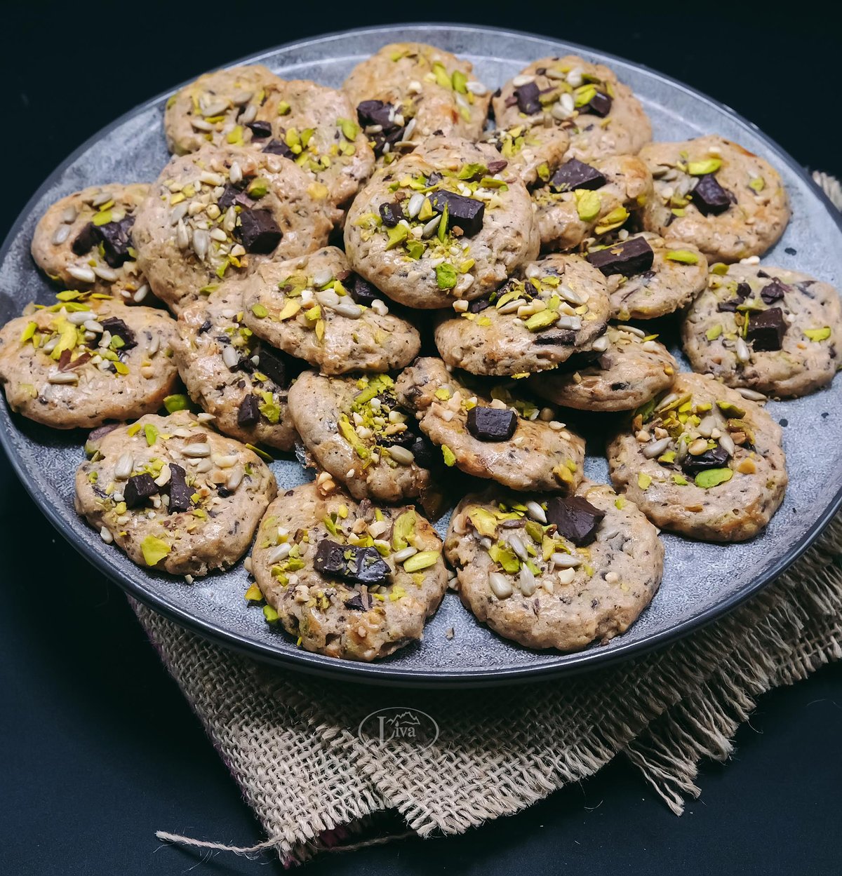 Fıstıklı Parça Çikolatalı Cookie