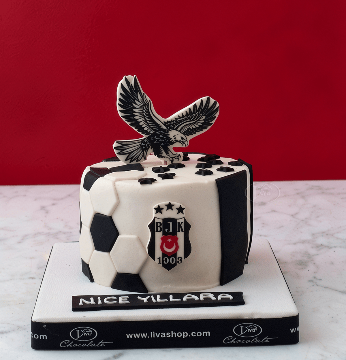 Kartal Kanatları Özel Pasta