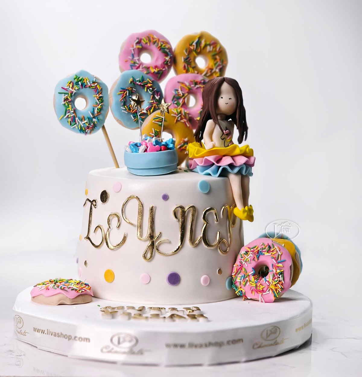 Liva Donut Rüyası Özel Pasta