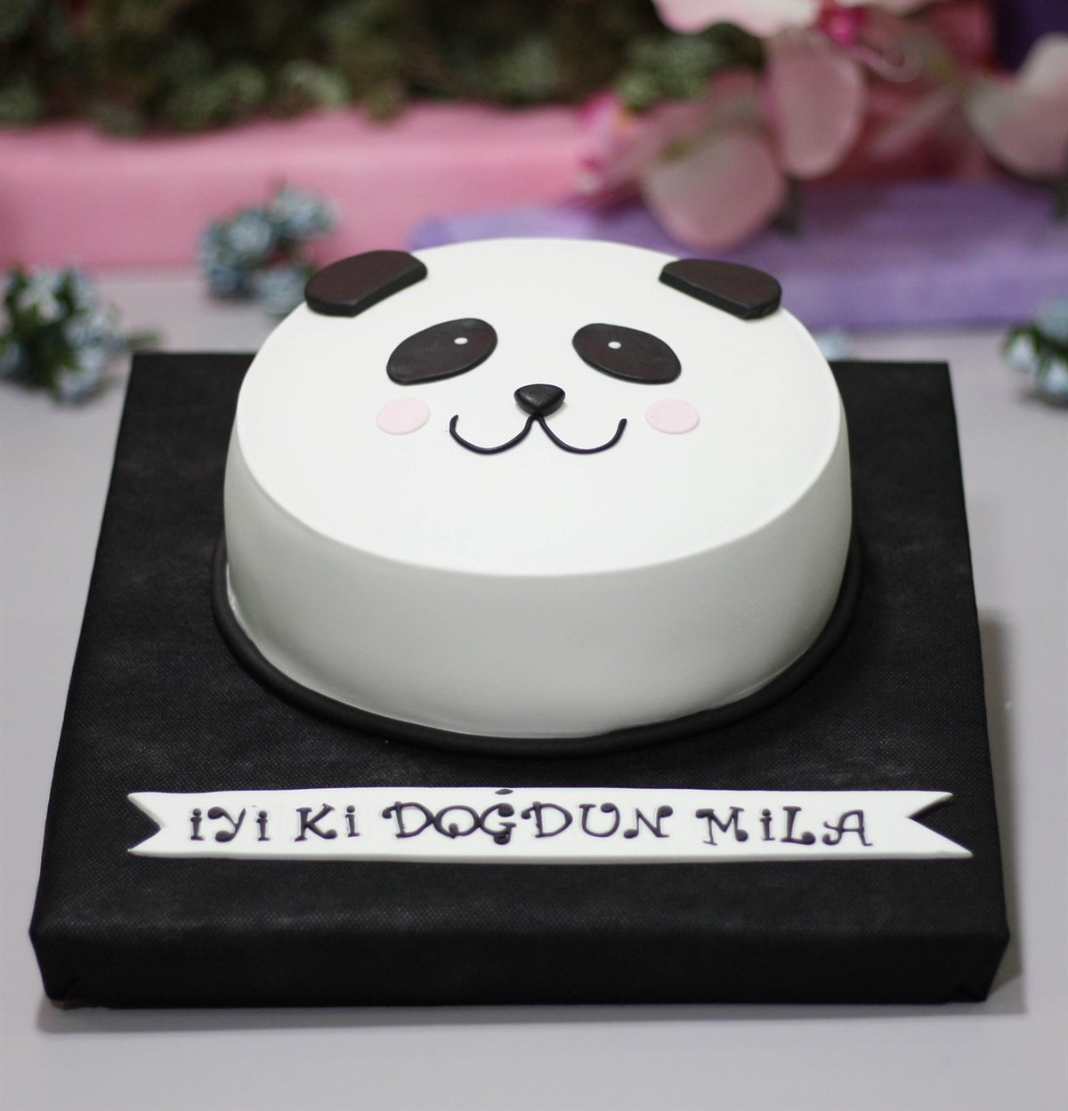Liva Panda Özel Pasta