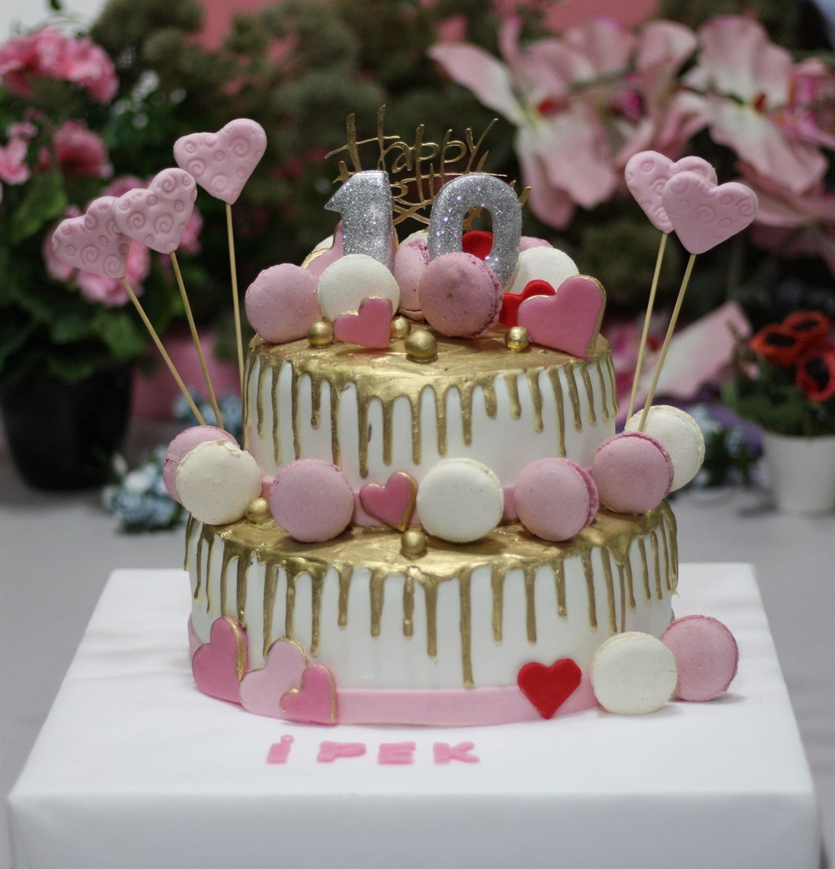 Liva Pembe Makaron Özel Pasta
