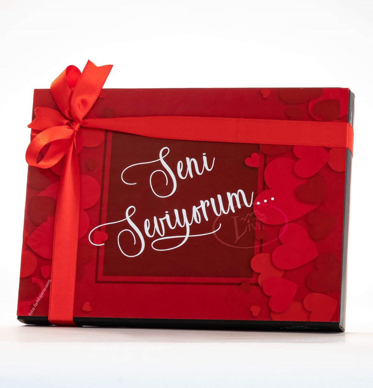 Liva Sevgililer Günü Çikolatası Kırmızı Kalp Yaldızlı