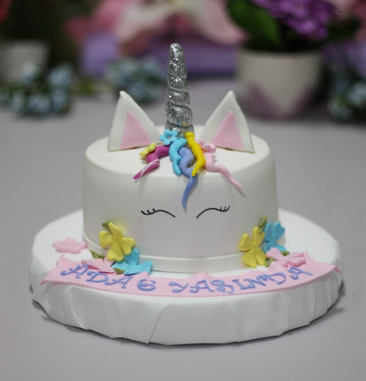 Liva Şirin Unicorn Özel Pasta