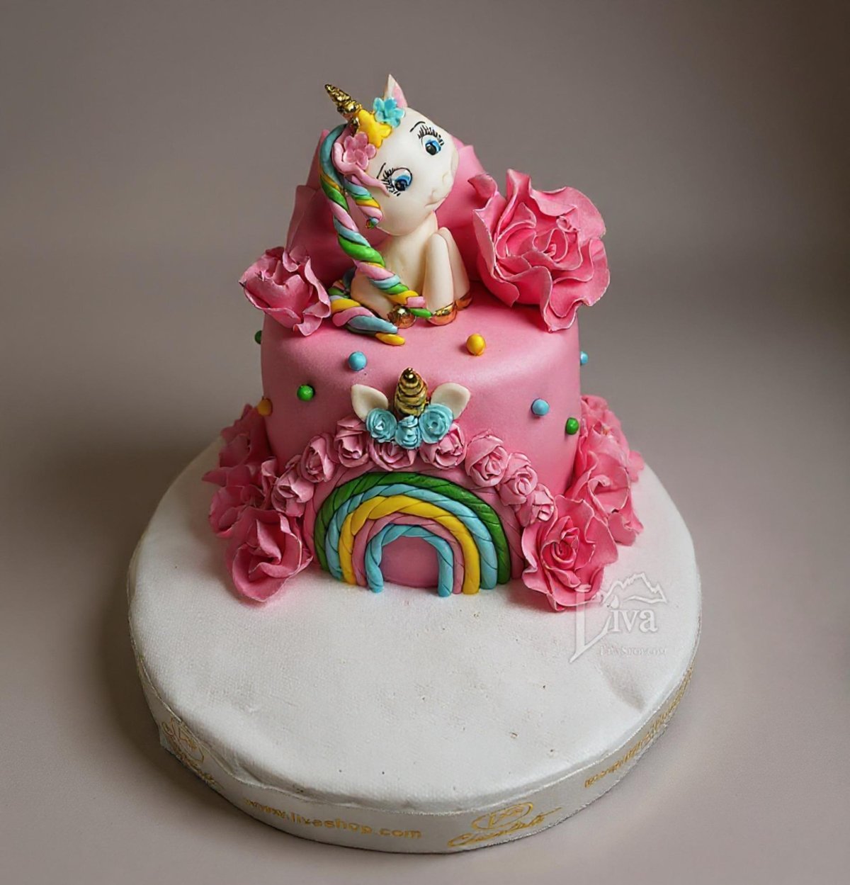 Liva Unicorn Harikası Özel Pasta