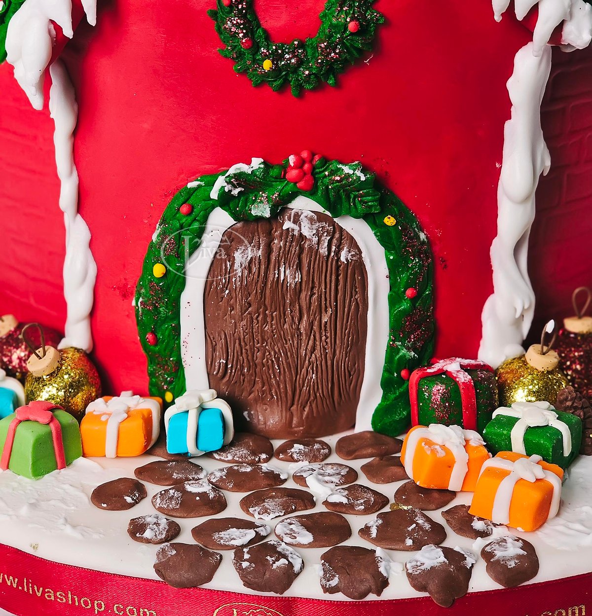 Liva Yılbaşı Noel Baba'nın Hediye Evi Özel Pasta