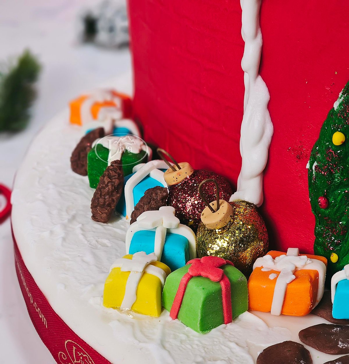 Liva Yılbaşı Noel Baba'nın Hediye Evi Özel Pasta