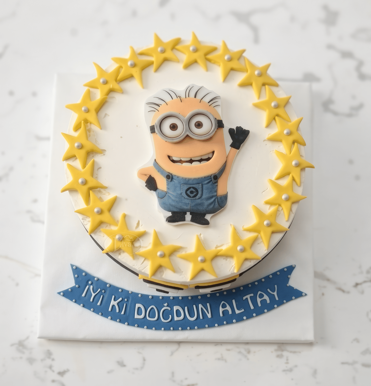 Minik Gözlük Özel Pasta