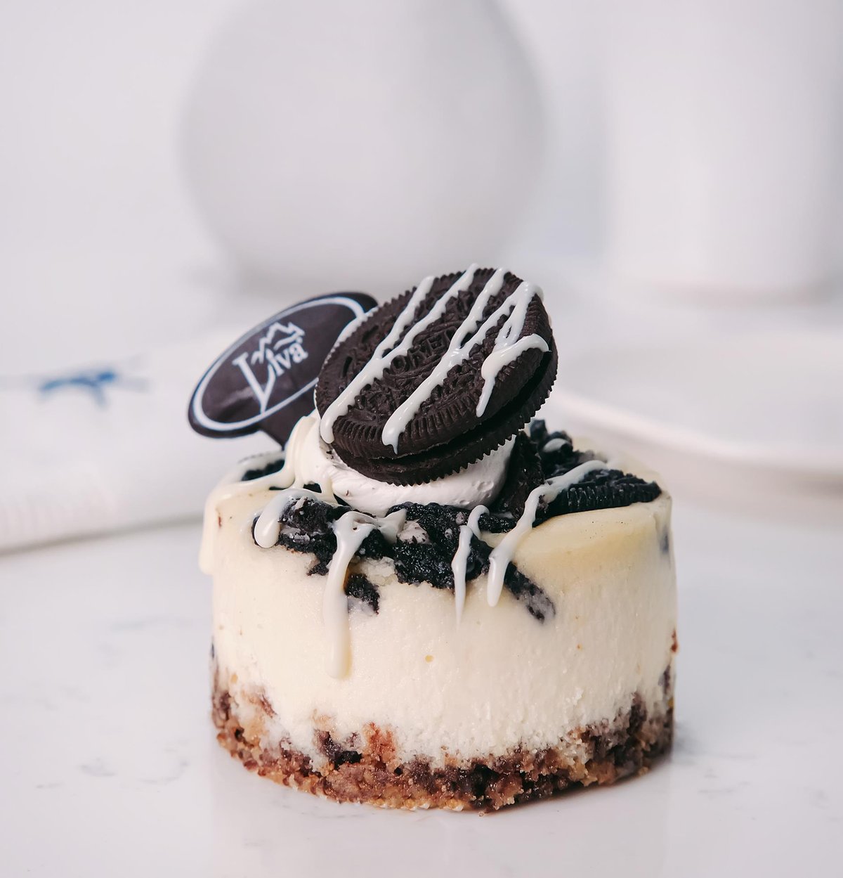 Oreolu Adet Yuvarlak Cheesecake