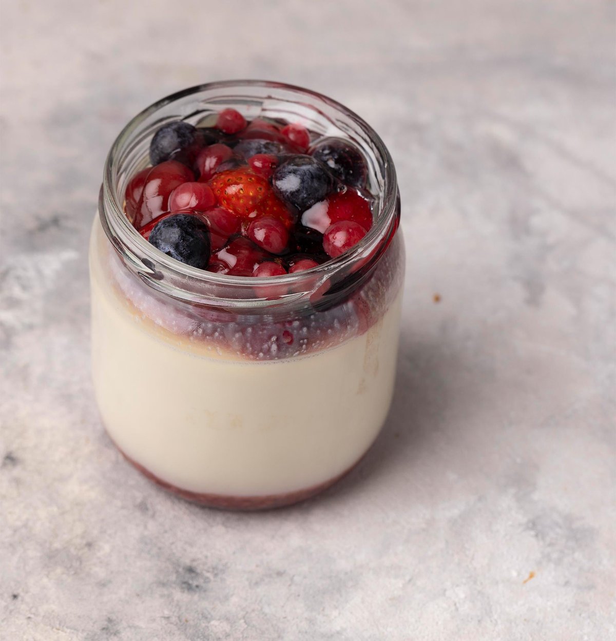 Orman Meyveli Pannacotta