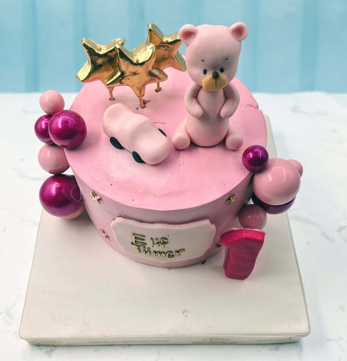Pembe Ayıcık ve Yıldızlar Özel Pasta