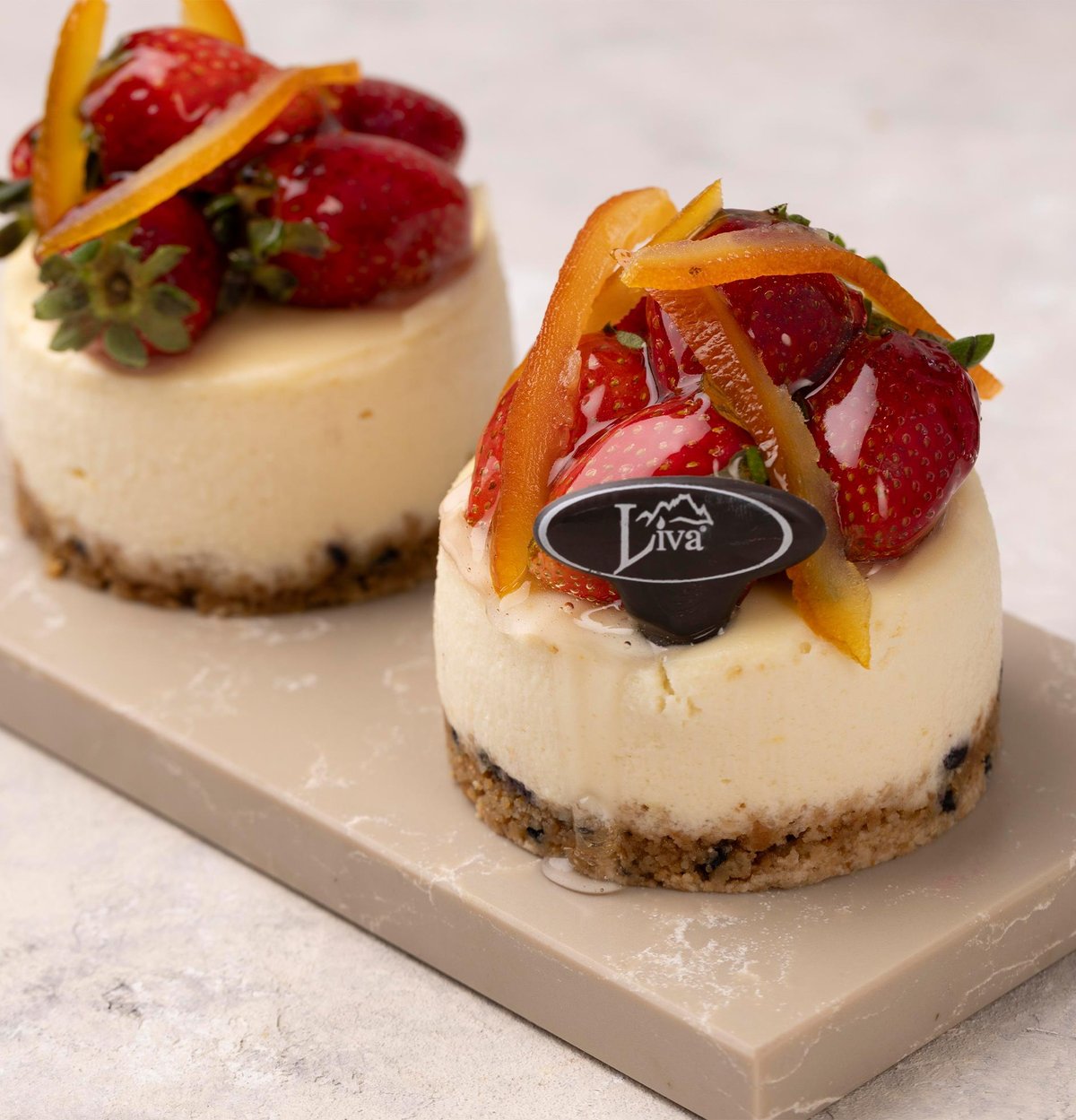 Portakallı Çilekli Adet Cheesecake