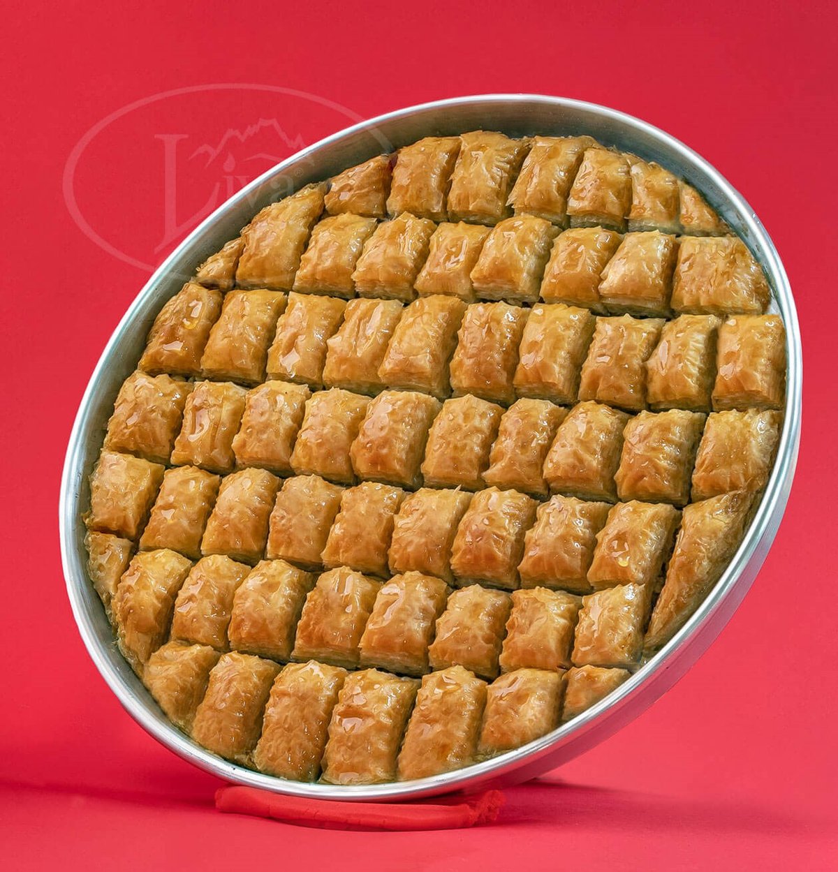 Tepsi Cevizli Baklava