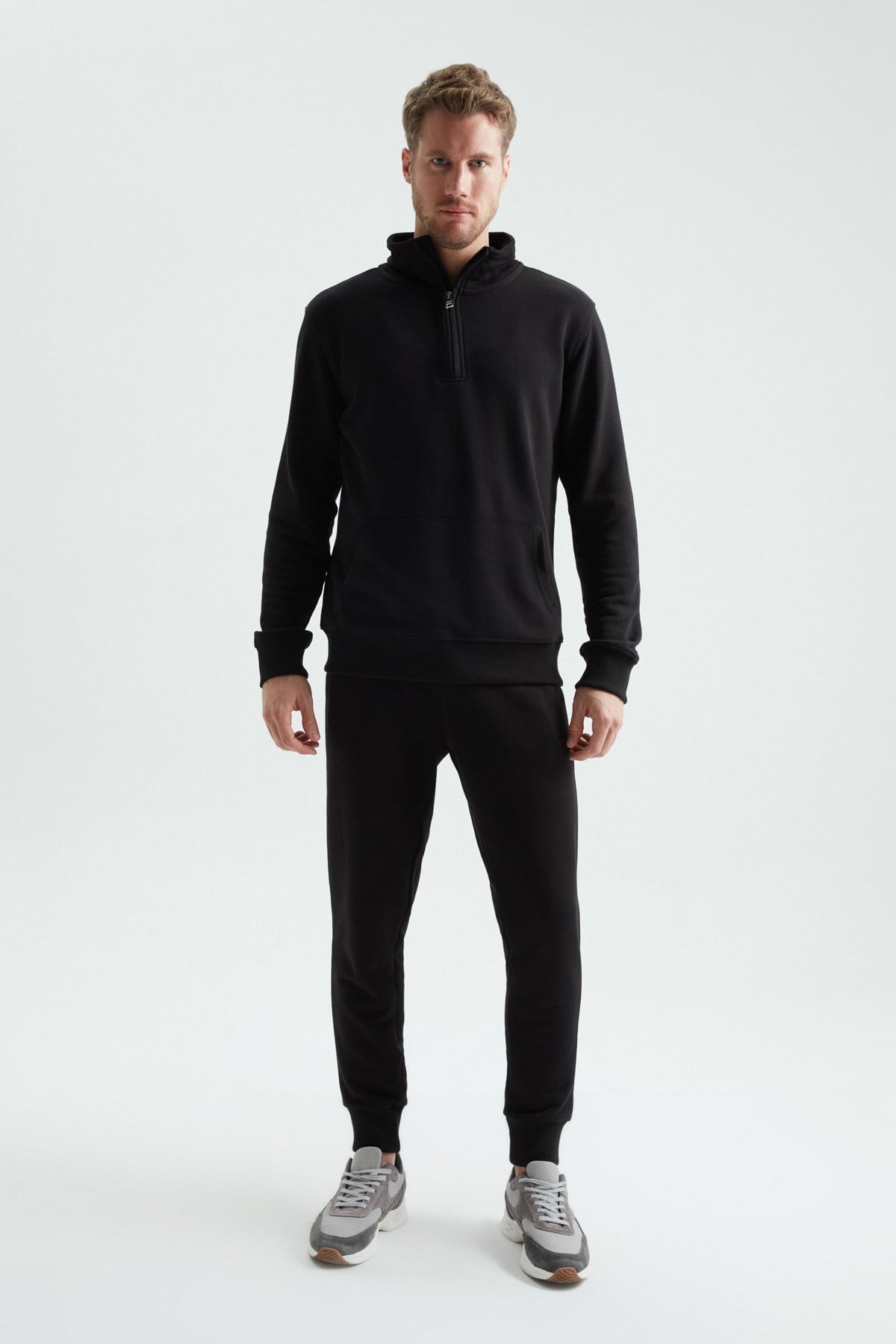 Weweus Yarım Fermuarlı Sweatshirt