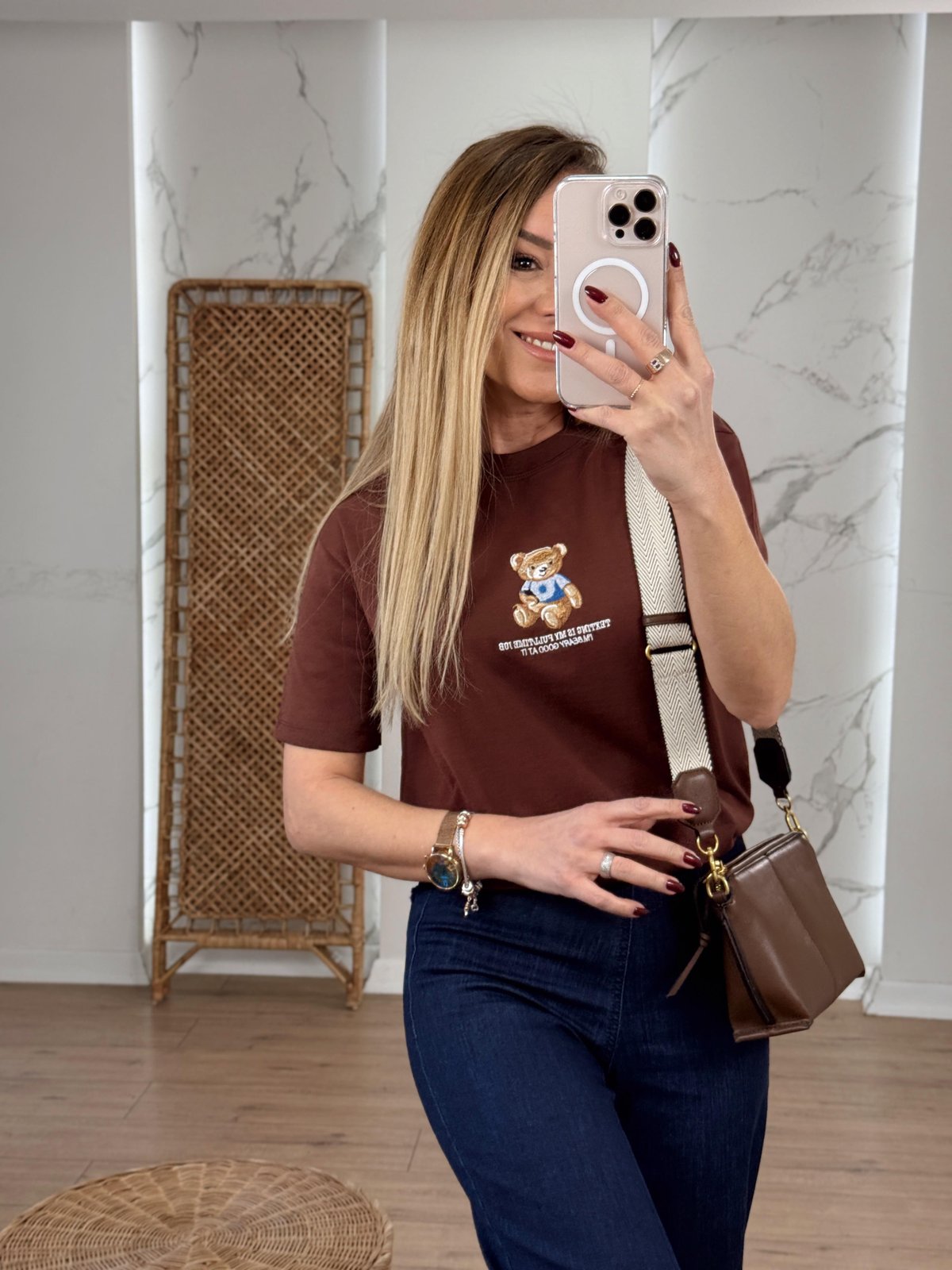 Ayıcık Nakışlı Tshirt KAHVE