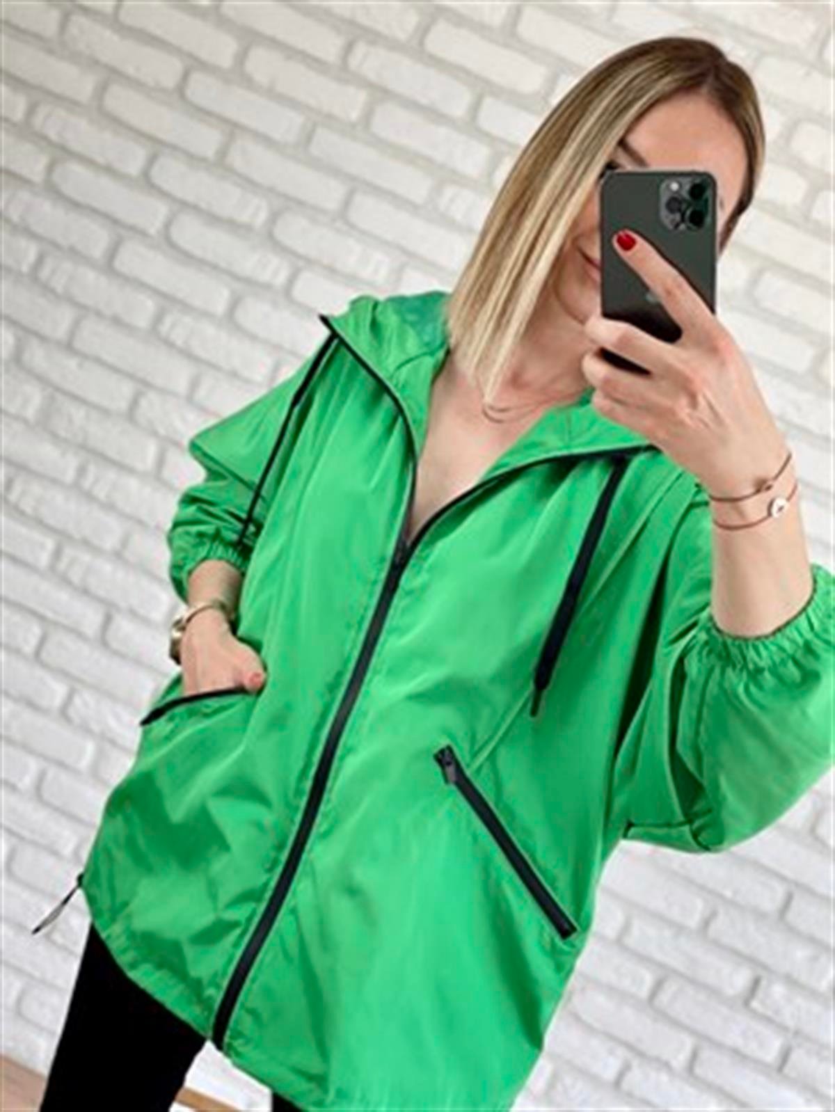 D89588 FERMUARLI TRENÇKOT YEŞİL