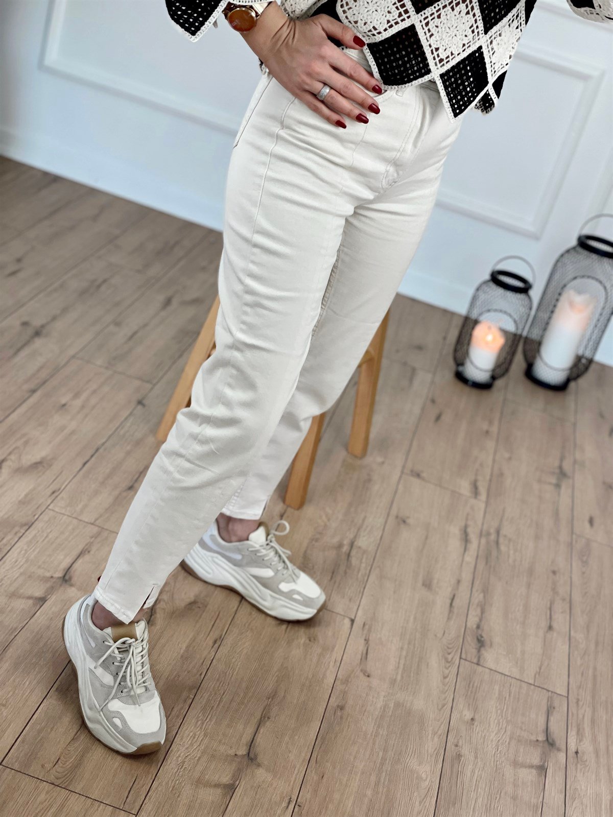 Detaylı Naturel Mom Jean