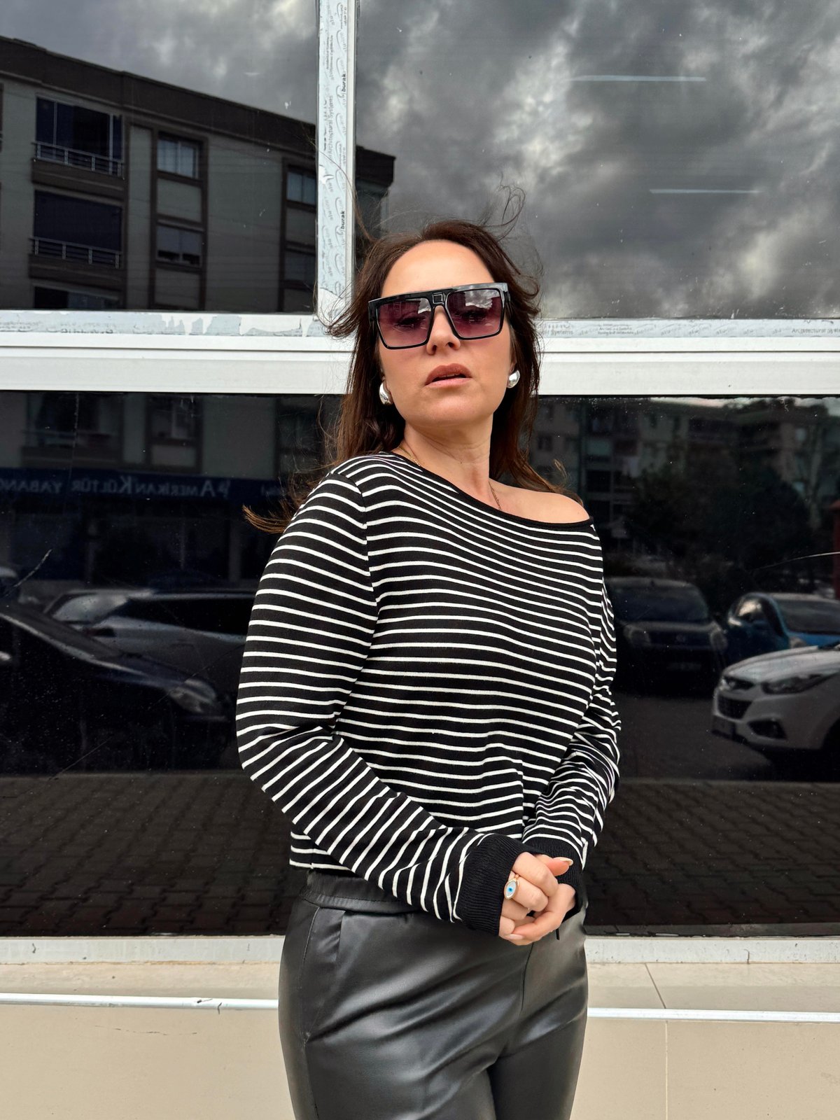 Jogger Beli Bağcıklı Deri Pantolon SİYAH