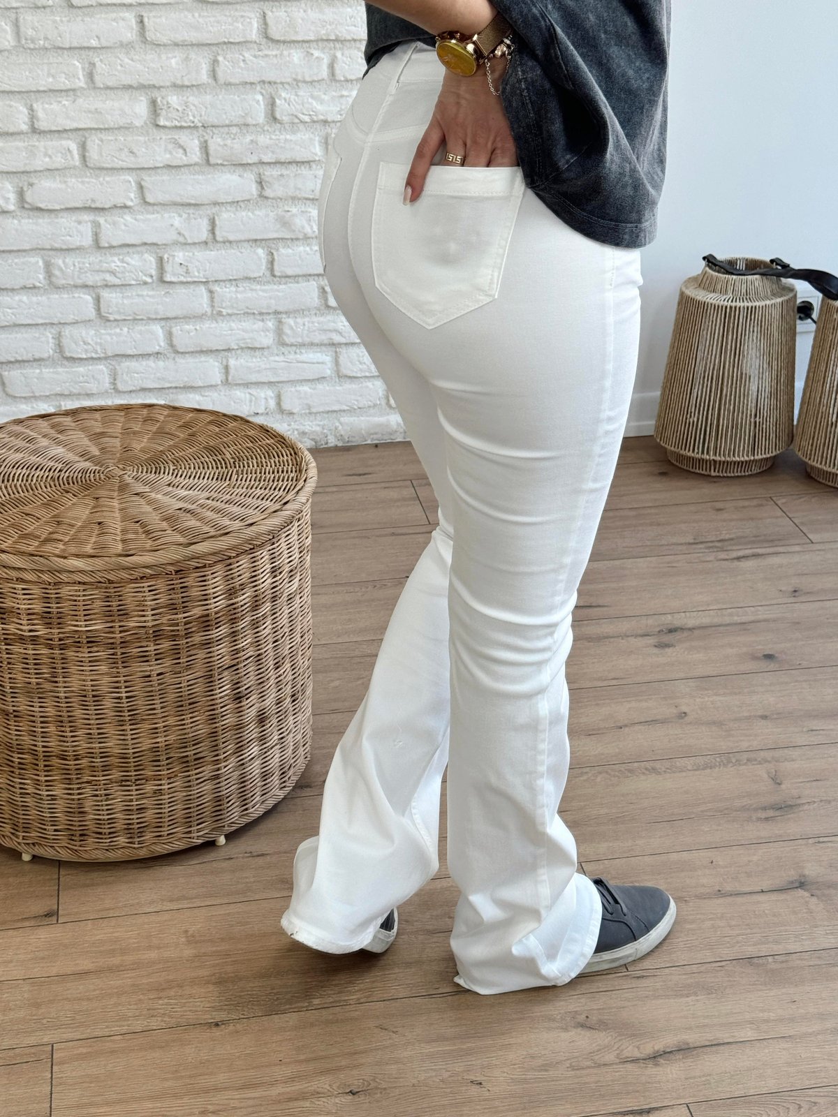 Likralı İspanyol Paça Pantolon BEYAZ