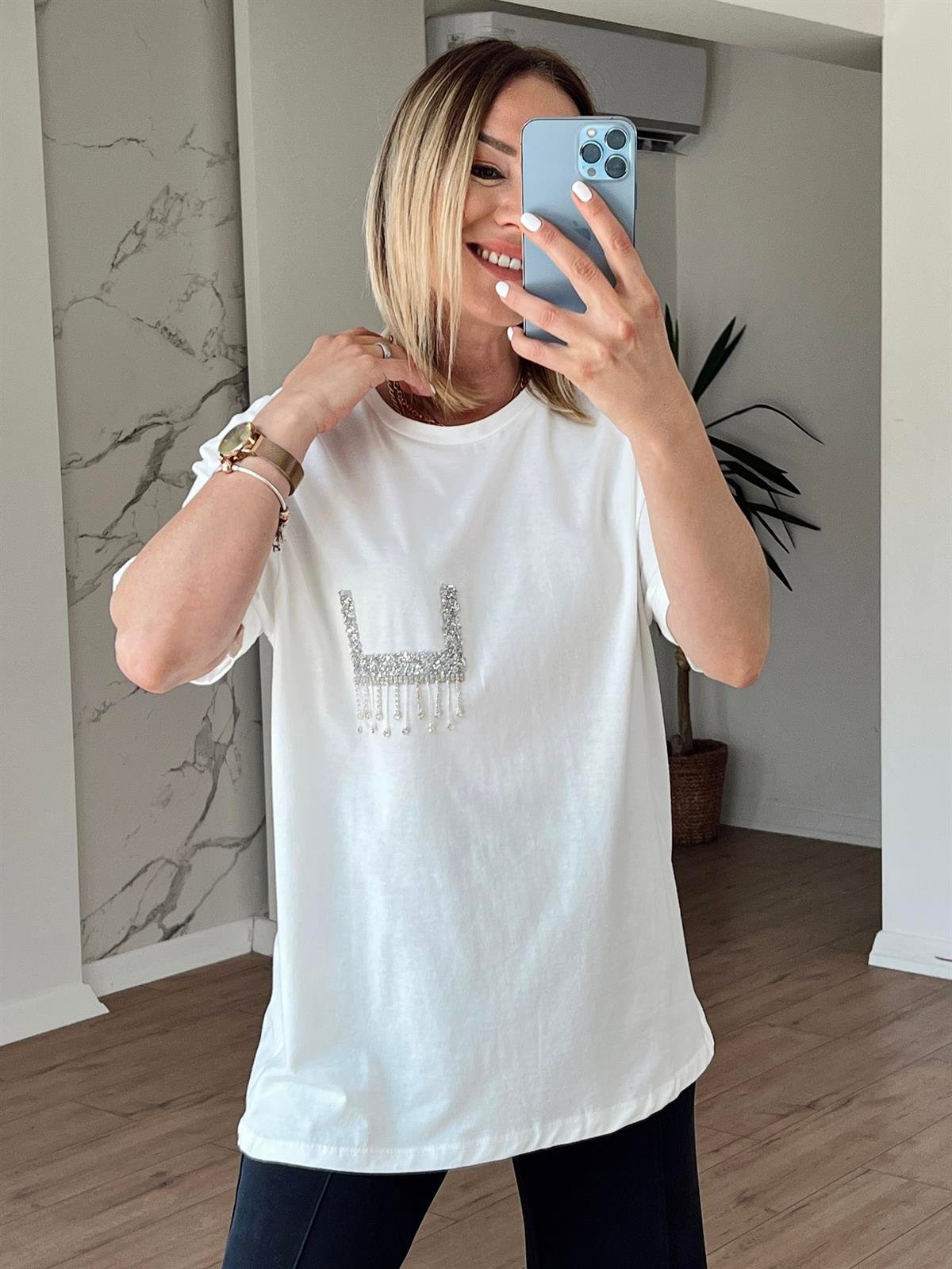 Taşlı Cep Detaylı Tshirt EKRU