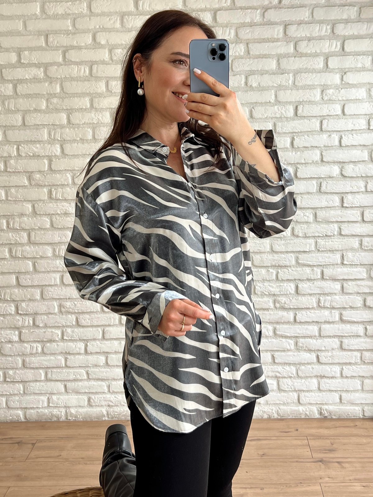 Zebra Desen Saten Gömlek GRİ