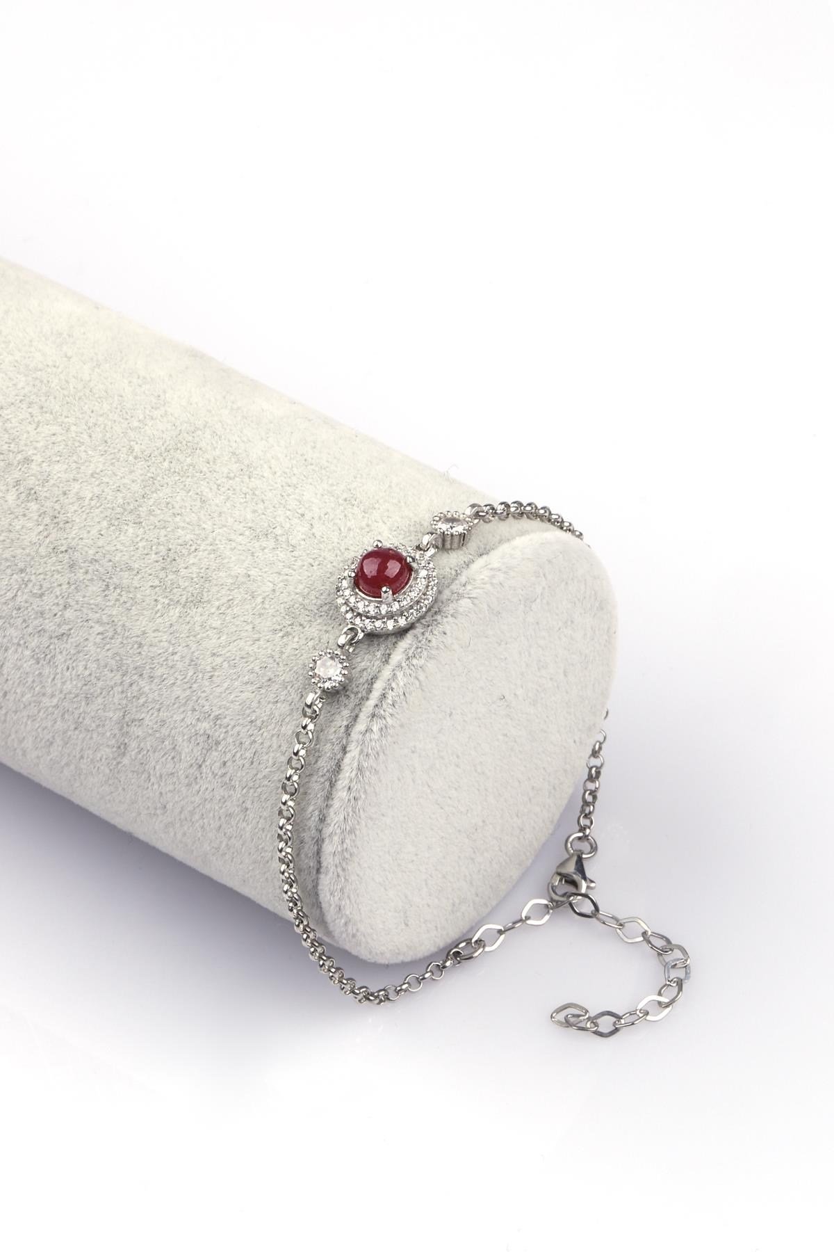 Glass Filled Ruby ( Yakut ) Doğal Taş 925 Ayar Gümüş Bileklik