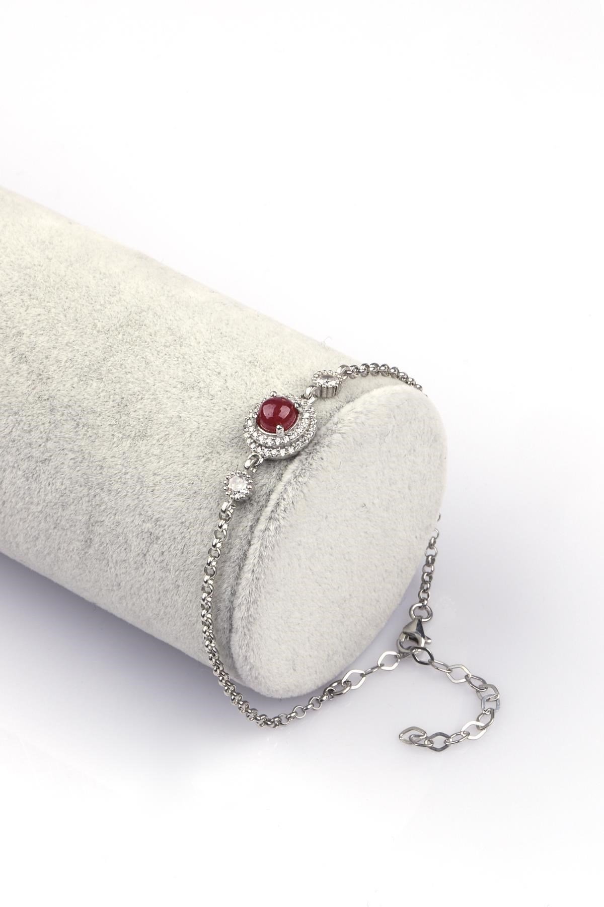 Glass Filled Ruby ( Yakut ) Doğal Taş 925 Ayar Gümüş Bileklik