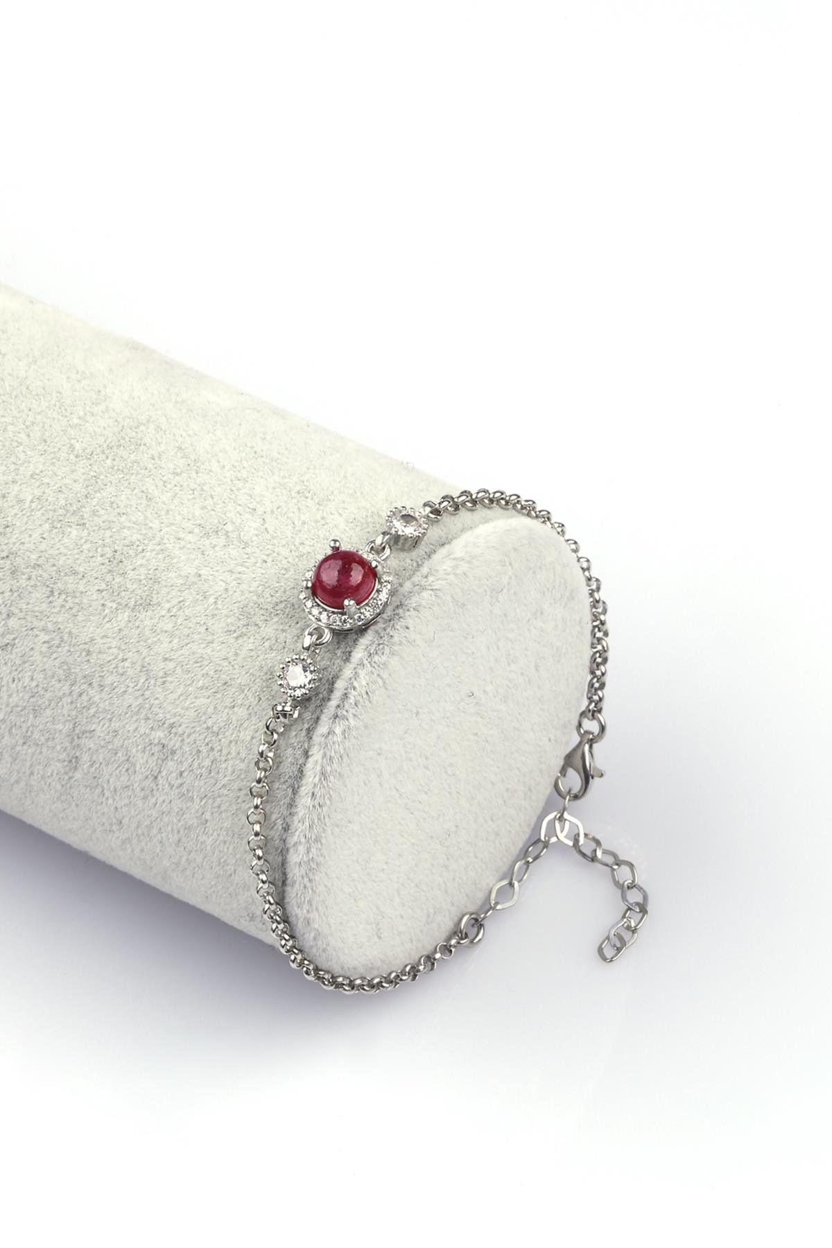 Glass Filled Ruby ( Yakut ) Doğal Taş 925 Ayar Gümüş Bileklik
